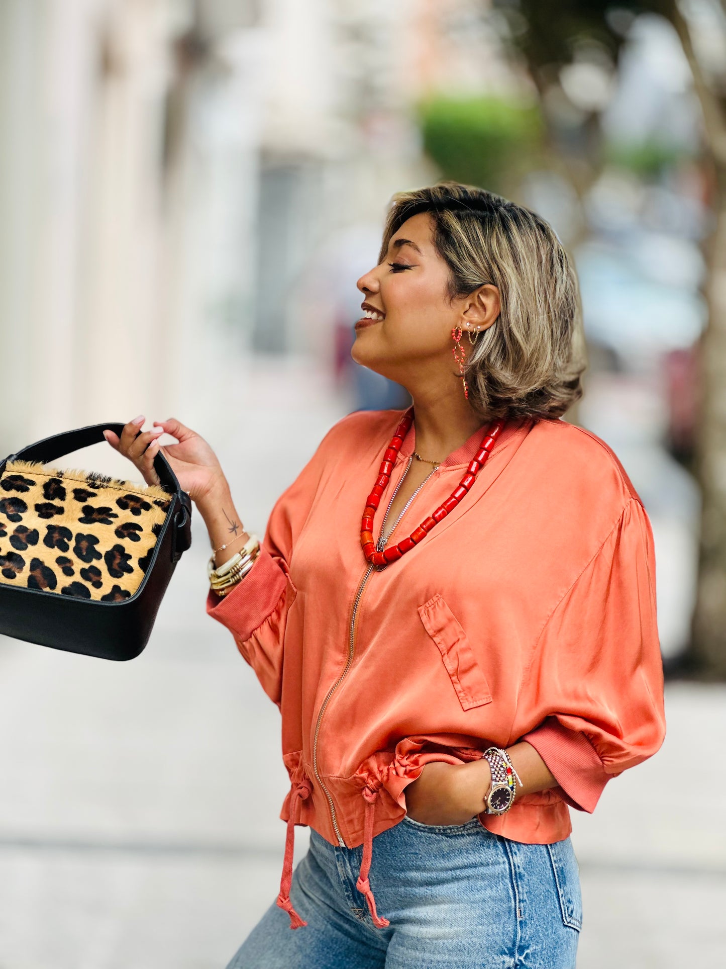Bomber satinada coral