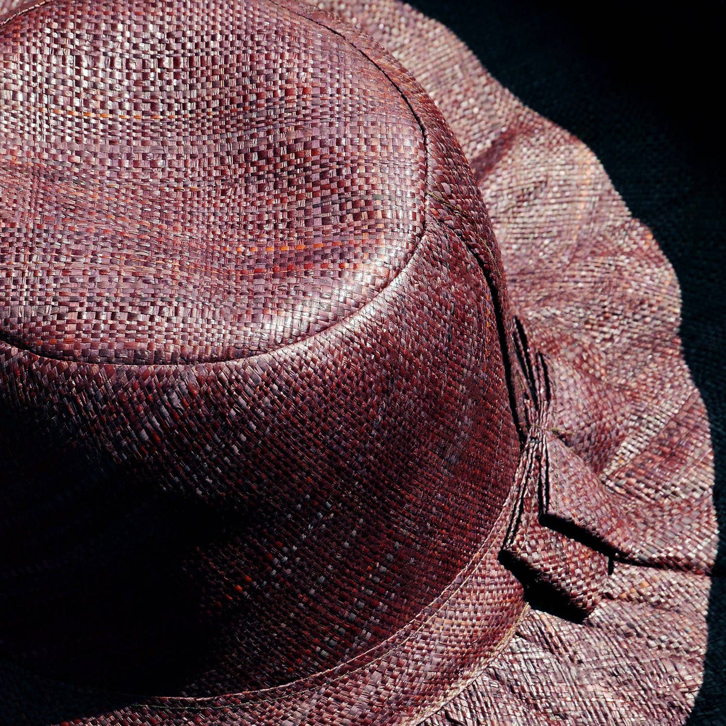 Pamela de rafia artesanal Chocolate