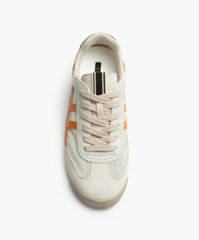 Deportiva Naranja