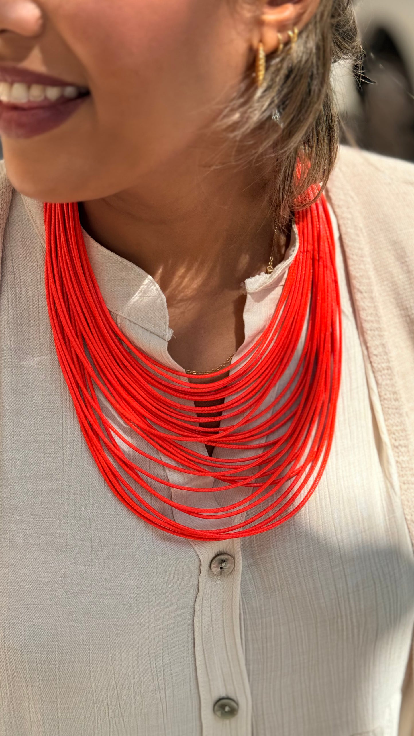 Collar tiras naranja