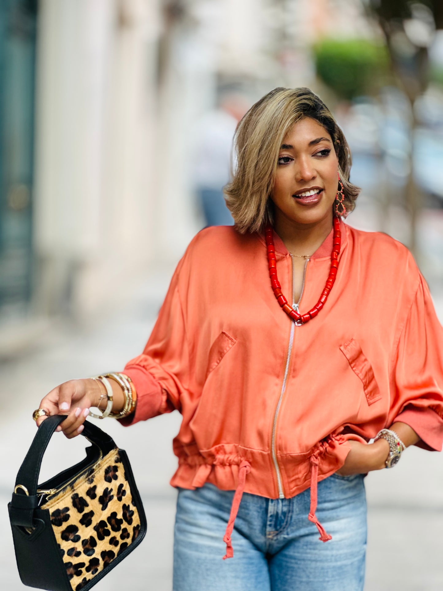 Bomber satinada coral