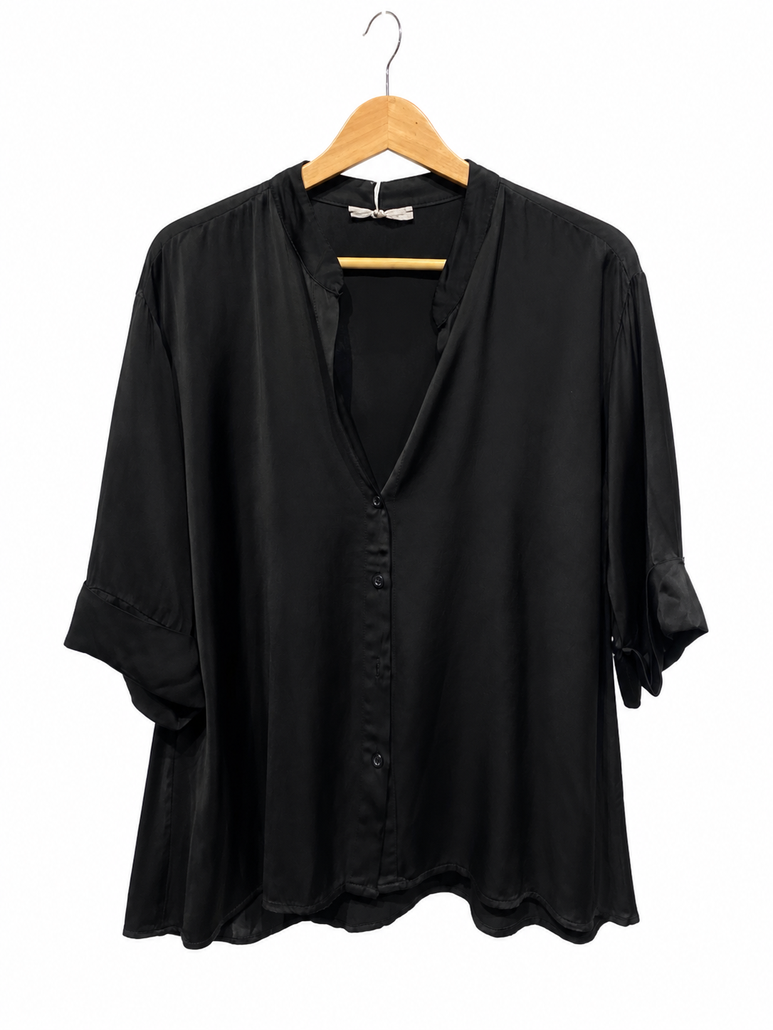 Blusa básica Satinada