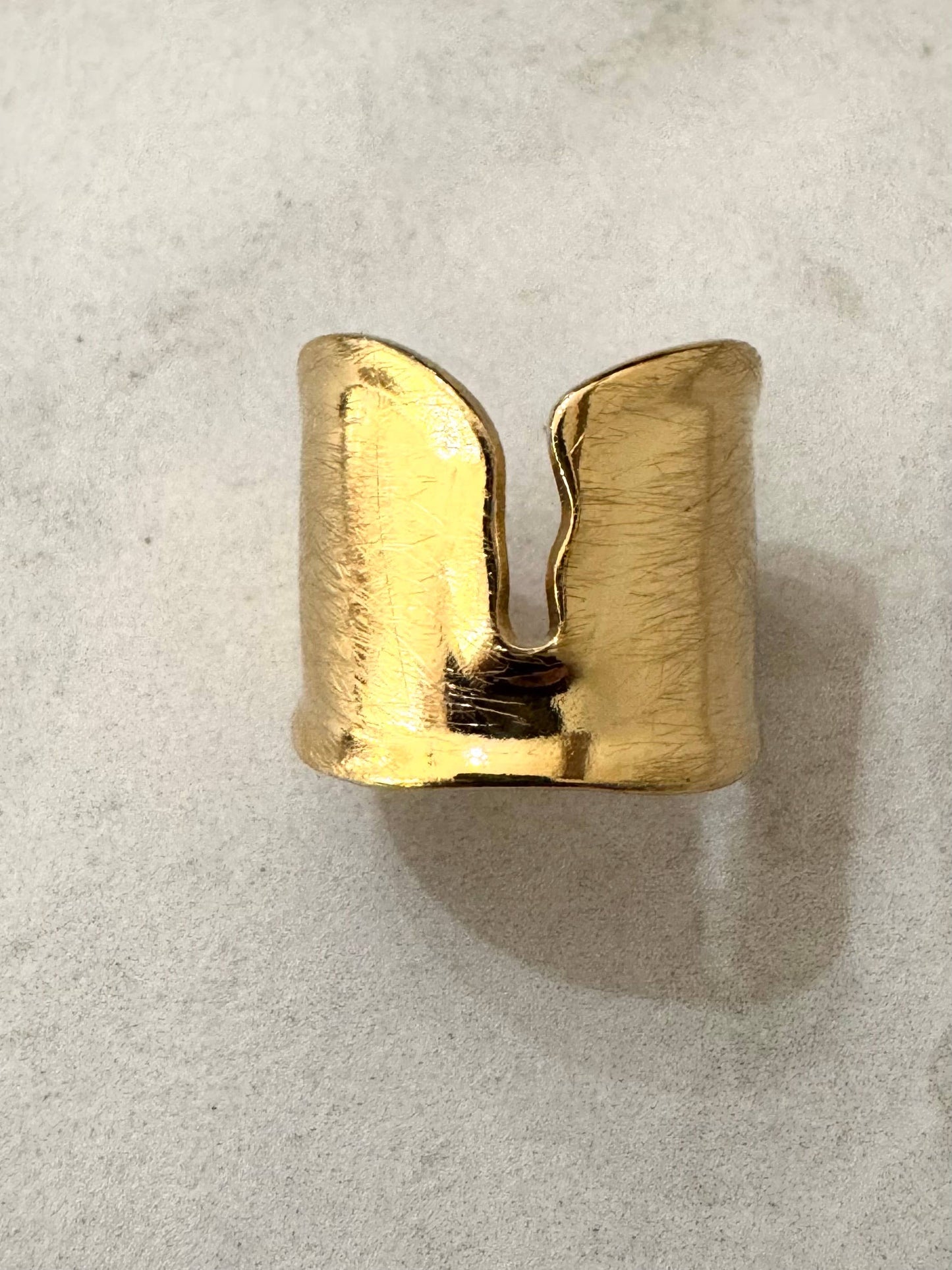Anillo Noguchi de acero inoxidable cepillado