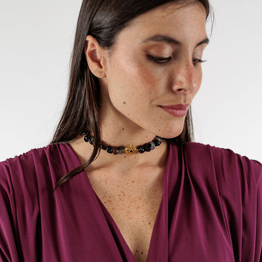chocker Lavinia