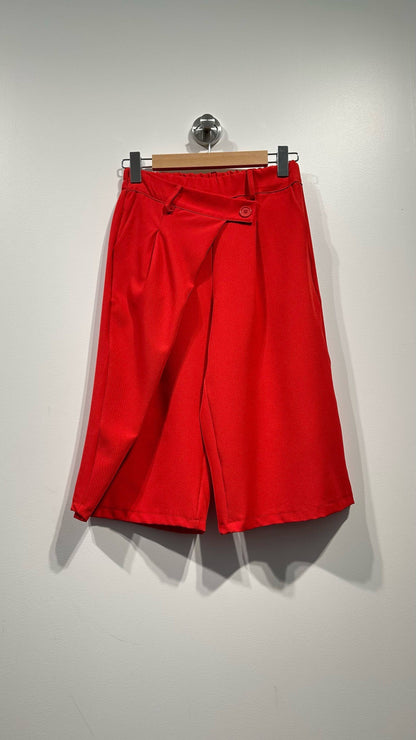 Bermudas cortas drapeadas cintura elástica: Armada / TÚ