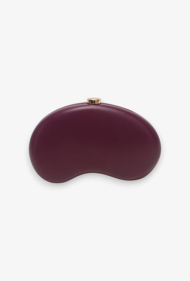Bolso pochette, rígido, cierre de clip, forma de media luna
