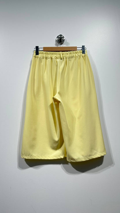 Bermudas cortas drapeadas cintura elástica: Caqui / TÚ