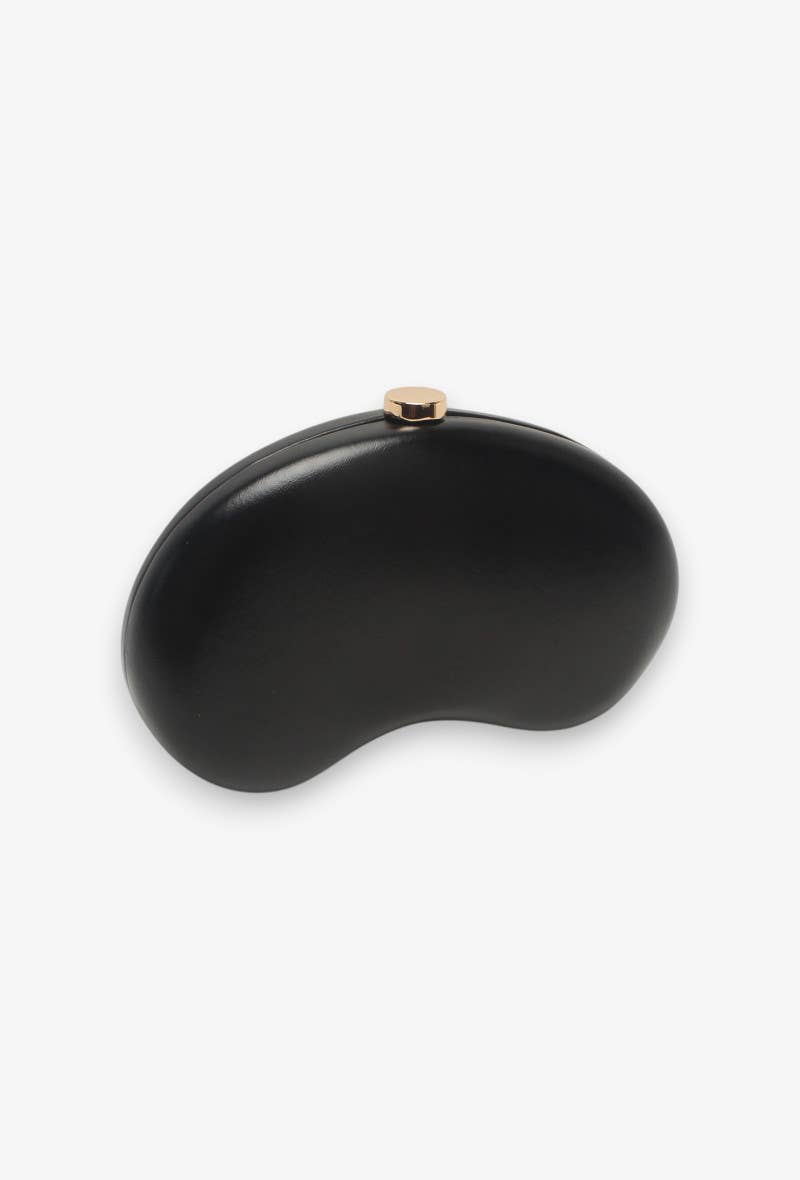 Bolso pochette, rígido, cierre de clip, forma de media luna