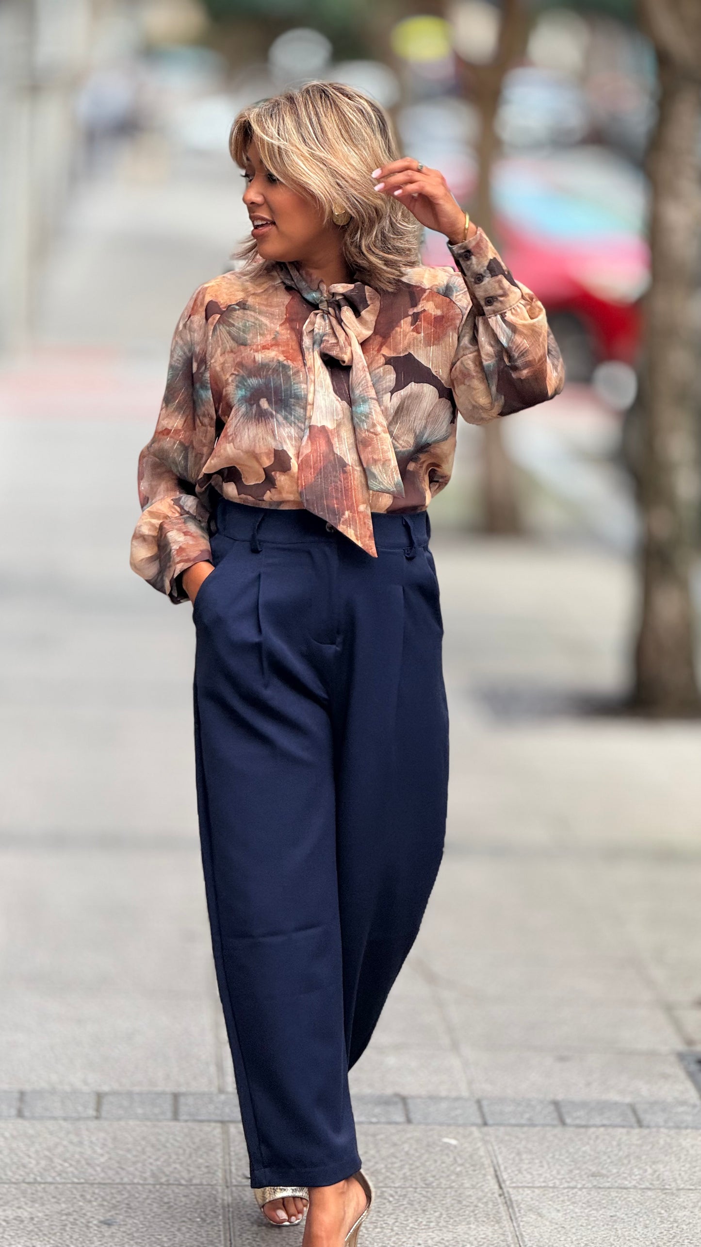 Pantalón suelto pinzas