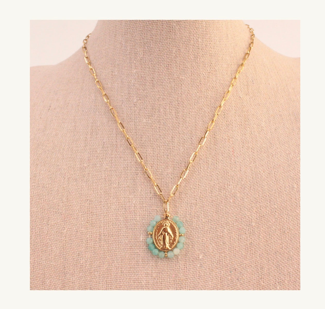 Collar Virgen
