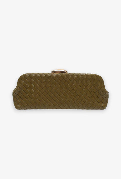 Clutch largo, trenzado, con bandolera de cadena