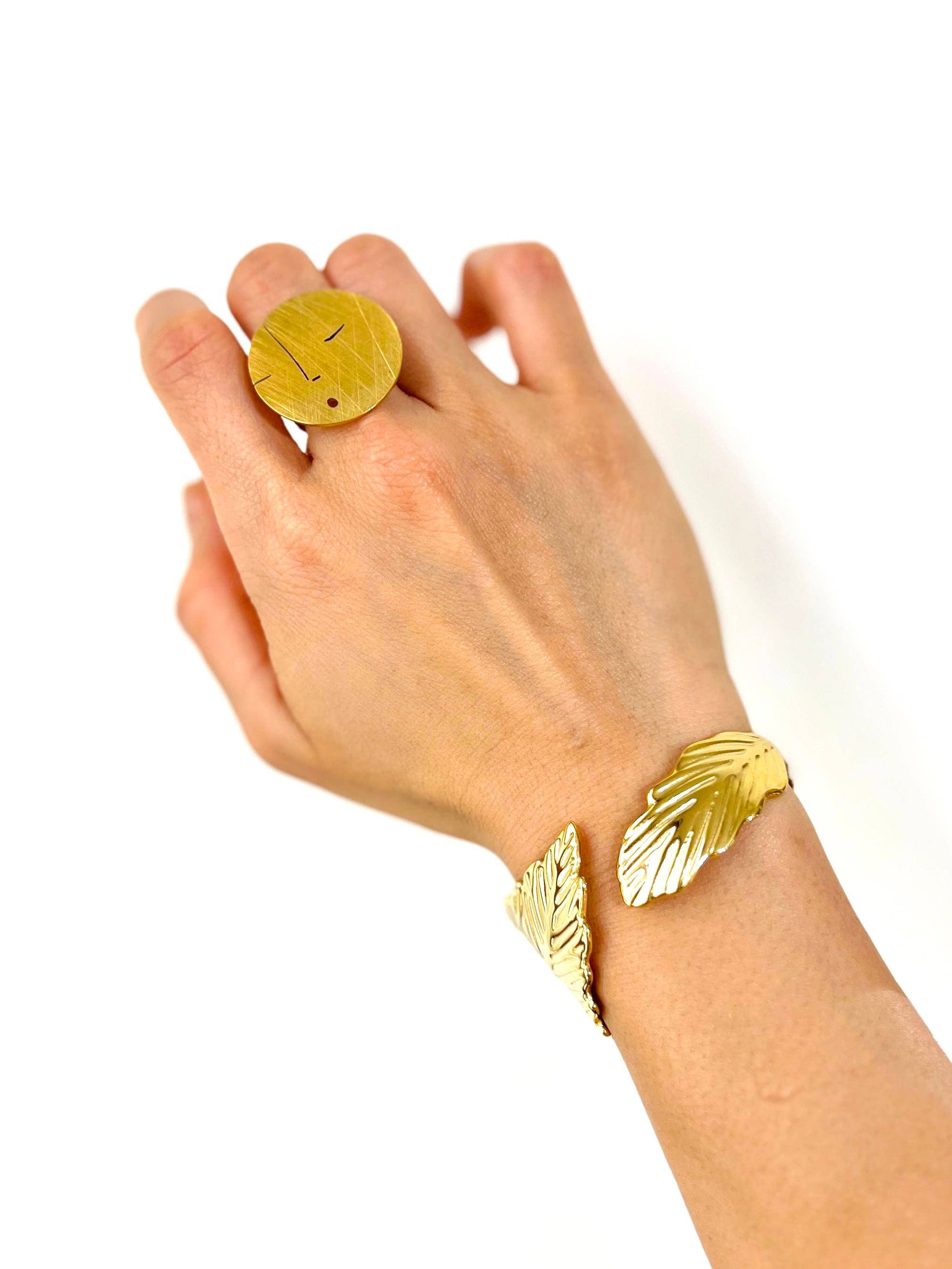 Anillo de Acero Inoxidable Somnoliento