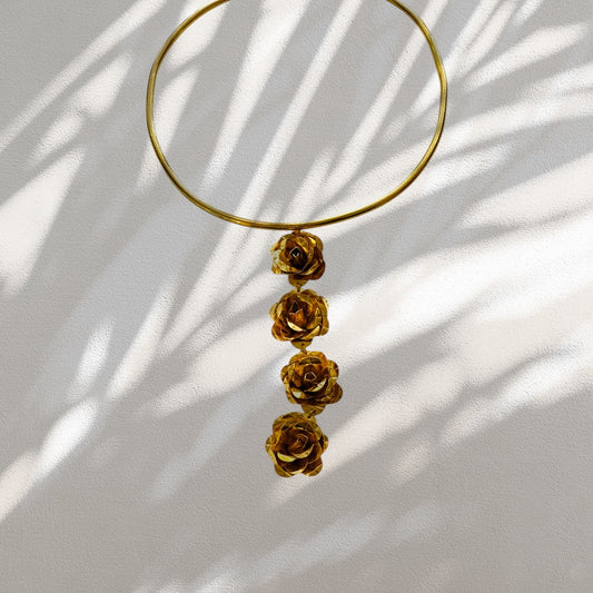 Chocker Rose