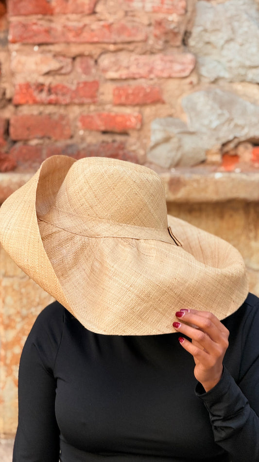 Pamela rafia natural