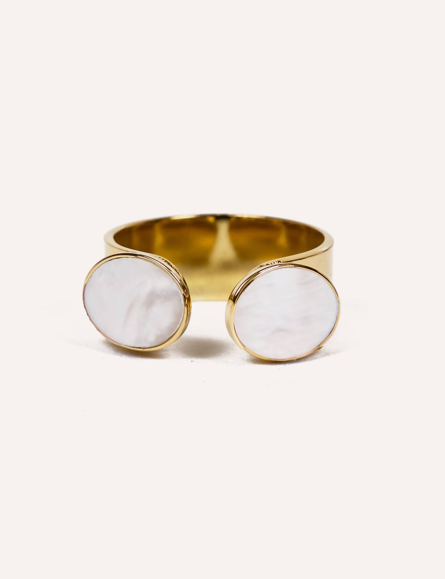 Anillo de acero inoxidable con puntos dobles: Ágata