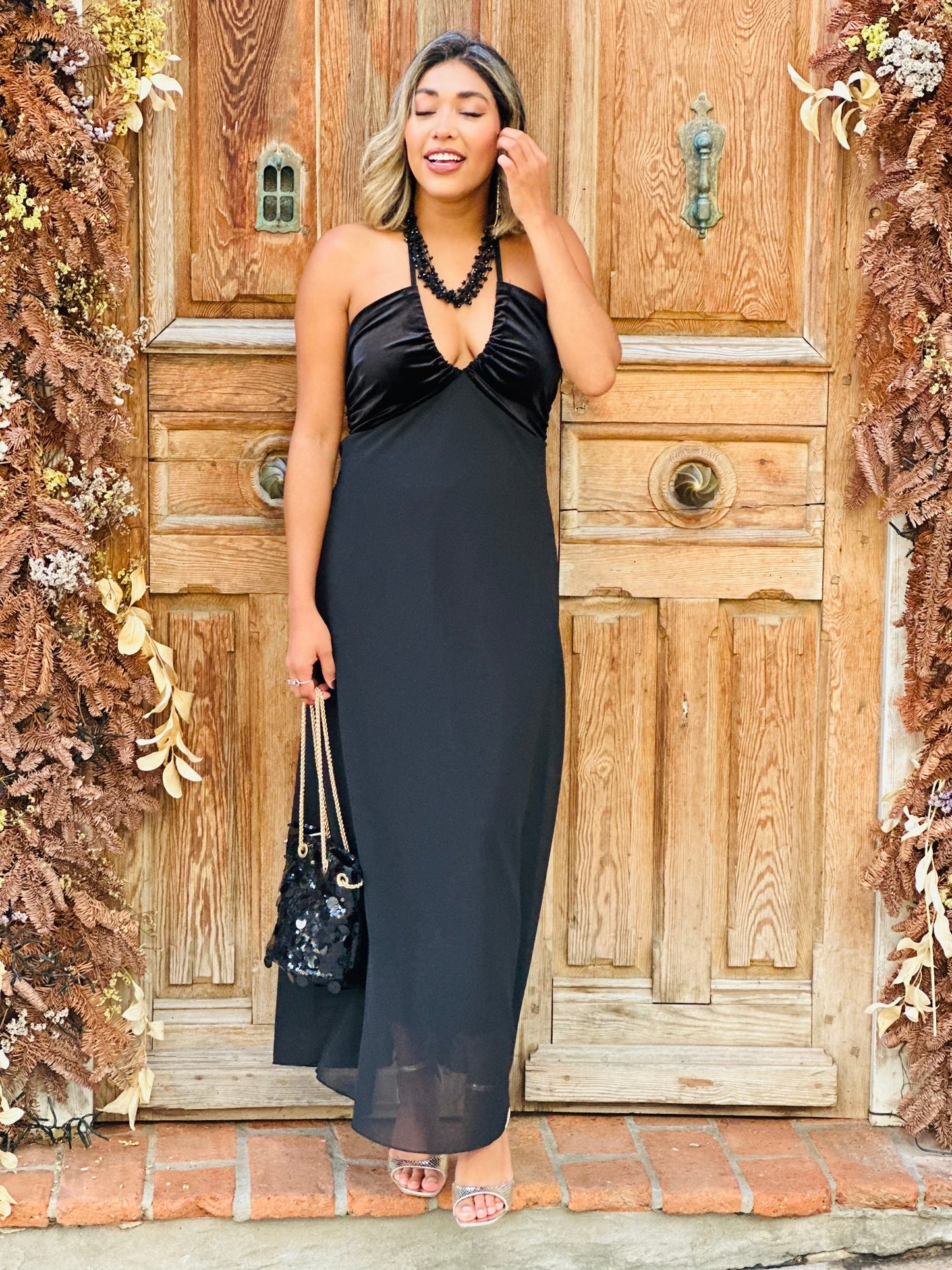 Vestido Escote Velvet negro