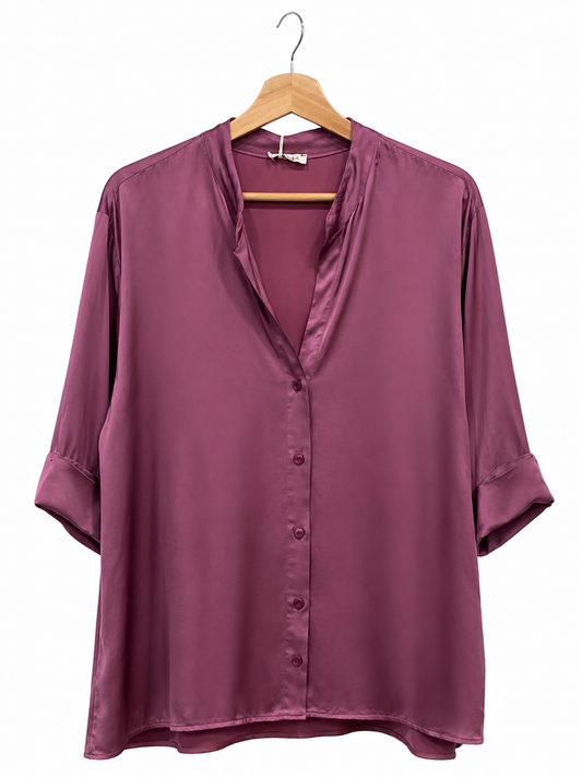 Blusa básica Satinada