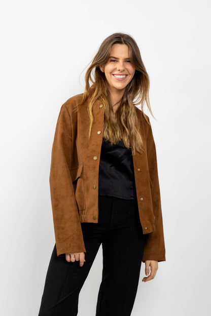 CHAQUETA EFECTO ANTE IMPERMEABLE: Camello