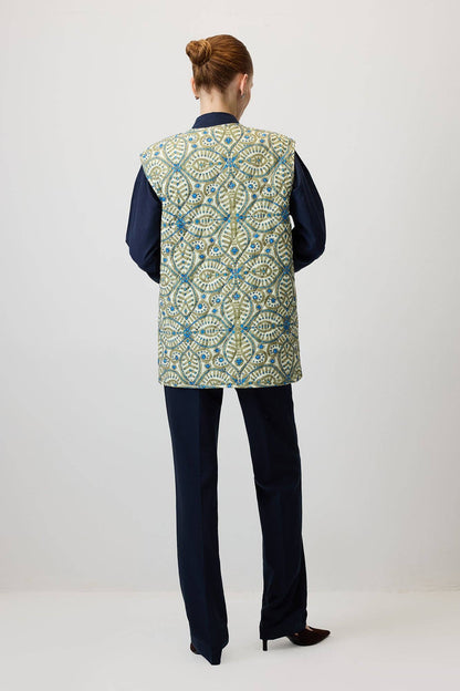 CHALECO ACOLCHADO ESTAMPADO: Estampado