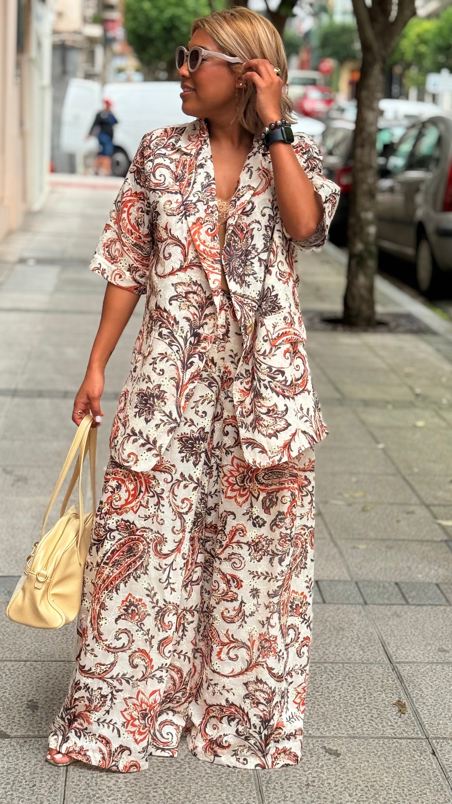 Conjunto troquelado