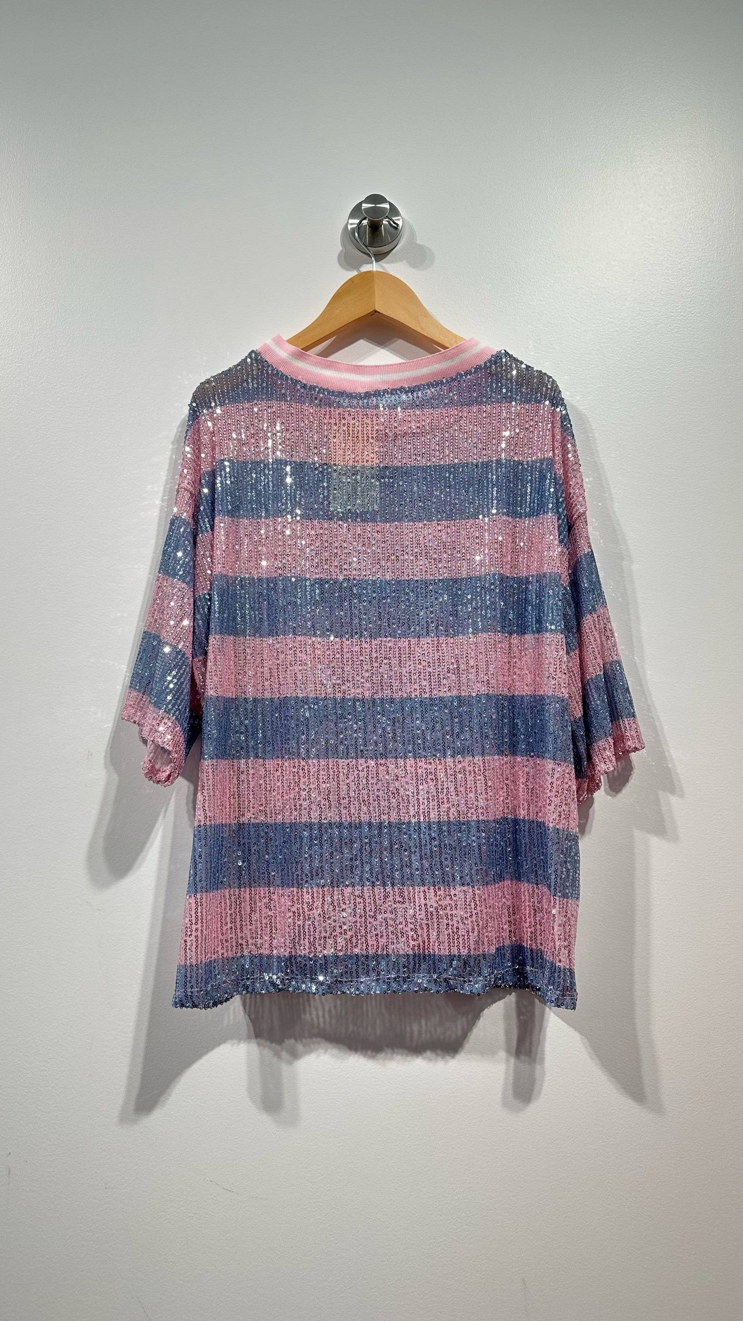 Top a rayas con lentejuelas: Azul celeste / TÚ