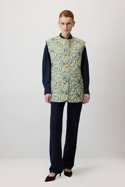 CHALECO ACOLCHADO ESTAMPADO: Estampado