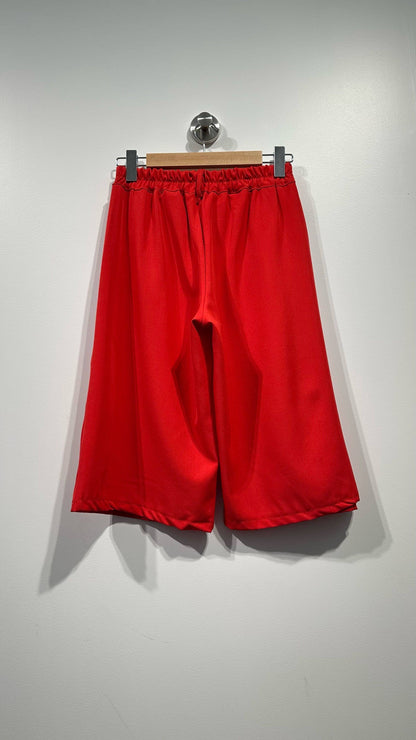 Bermudas cortas drapeadas cintura elástica: Armada / TÚ