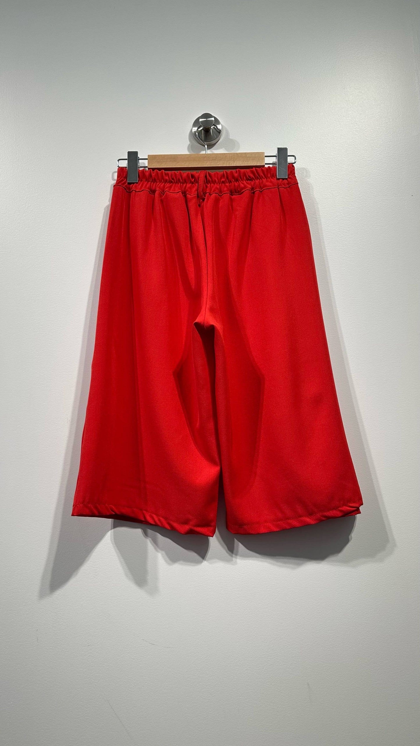 Bermudas cortas drapeadas cintura elástica: Caqui / TÚ