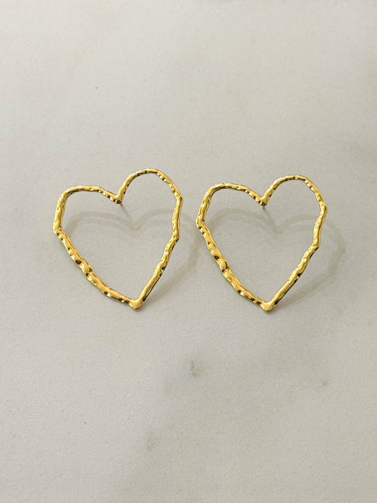 Pendientes de Corazón de Oro Martillado
